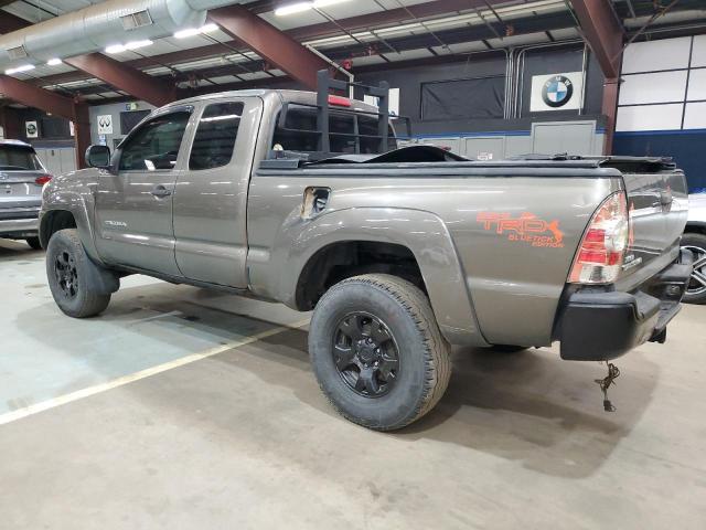 Toyota Tacoma Access Cab Image 3