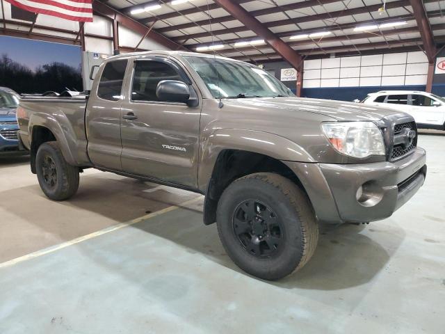 Toyota Tacoma Access Cab Image 10