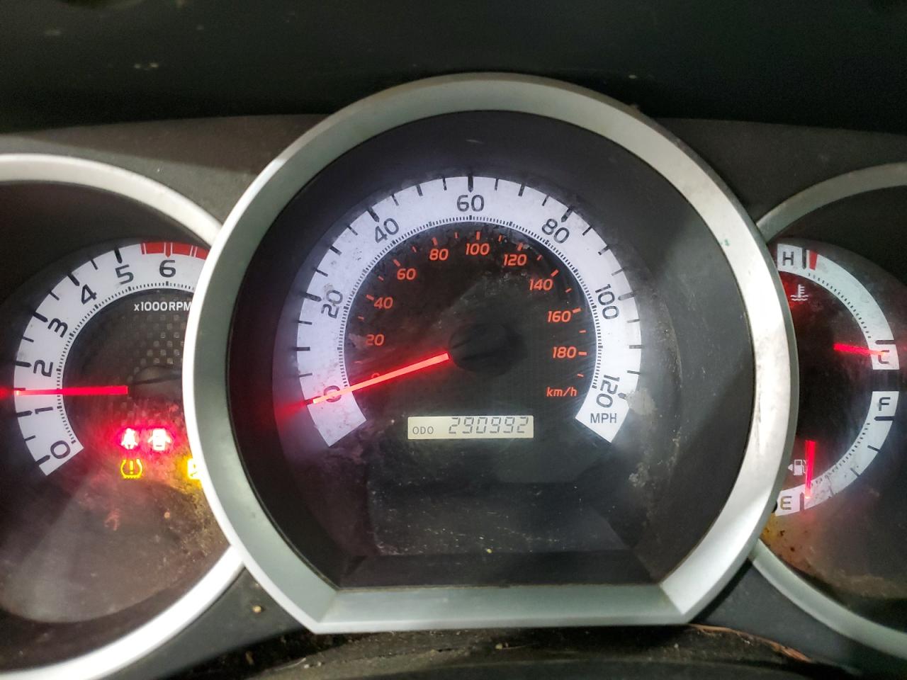 Toyota Tacoma Access Cab Image 7