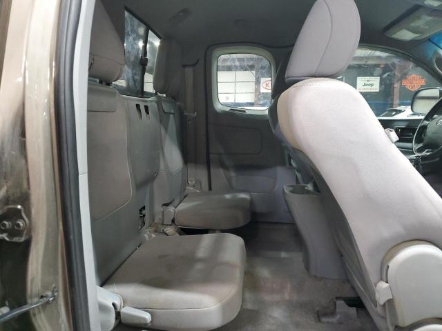 Toyota Tacoma Access Cab Image 11