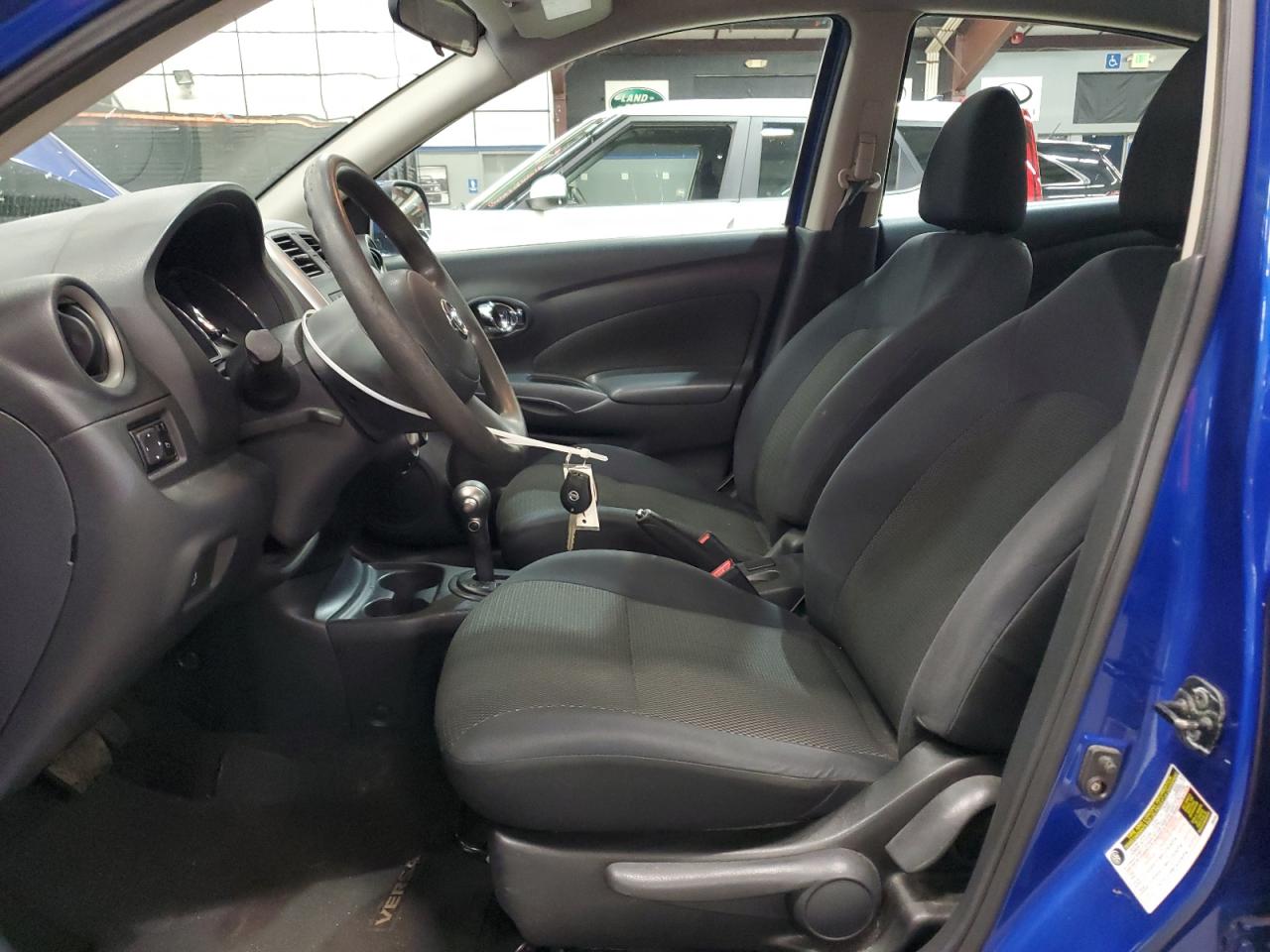 Nissan Versa S Image 7