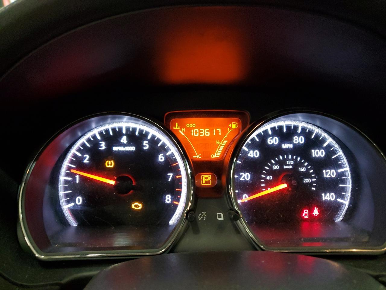 Nissan Versa S Image 4