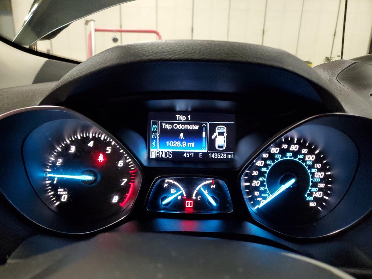 Ford Escape Titanium Image 11