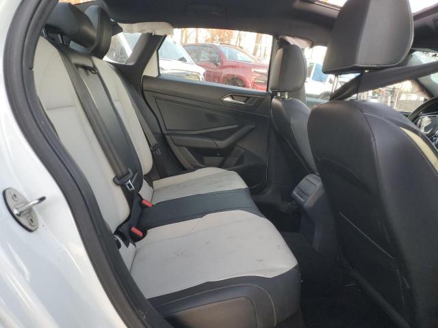 Volkswagen Jetta S Image 9