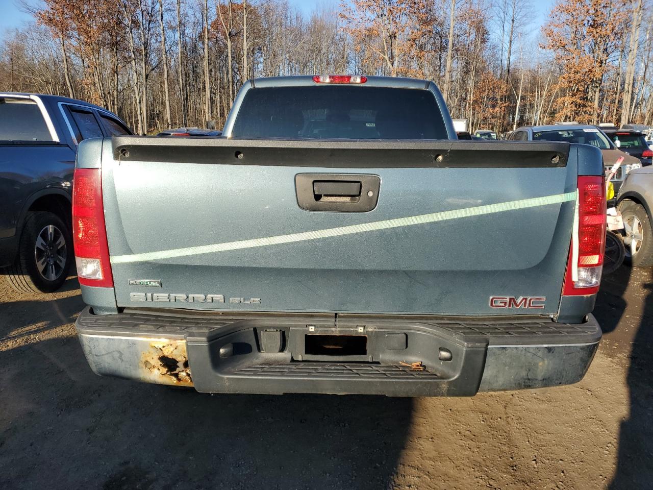 GMC Sierra K1500 Sle Image 10