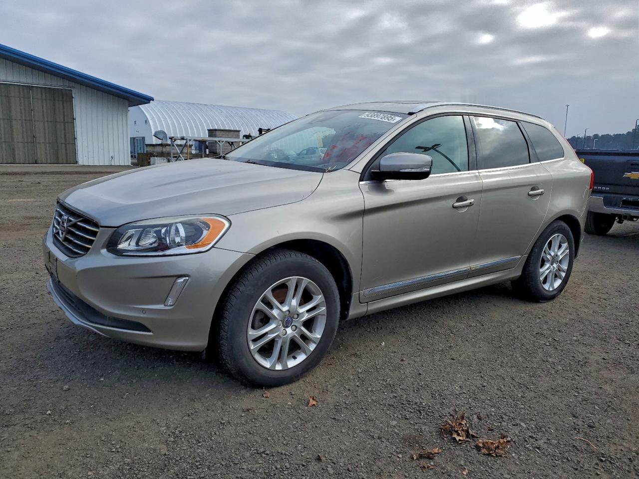 Volvo XC60 T5 Premier Image 1