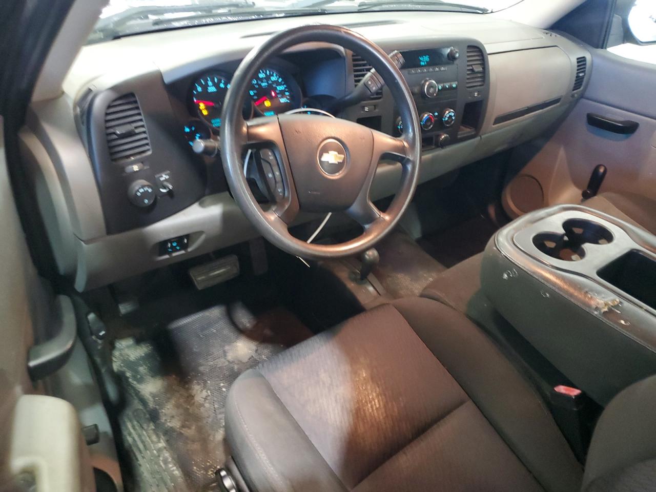 Chevrolet Silverado K1500 Image 5