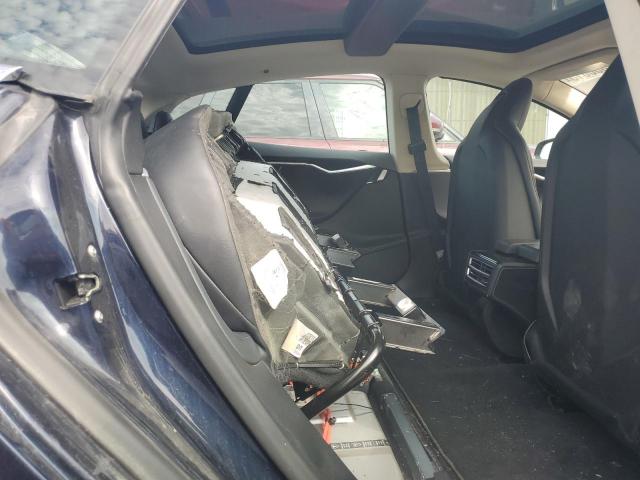 Tesla Model S Image 6