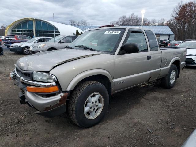  Salvage Chevrolet S-10