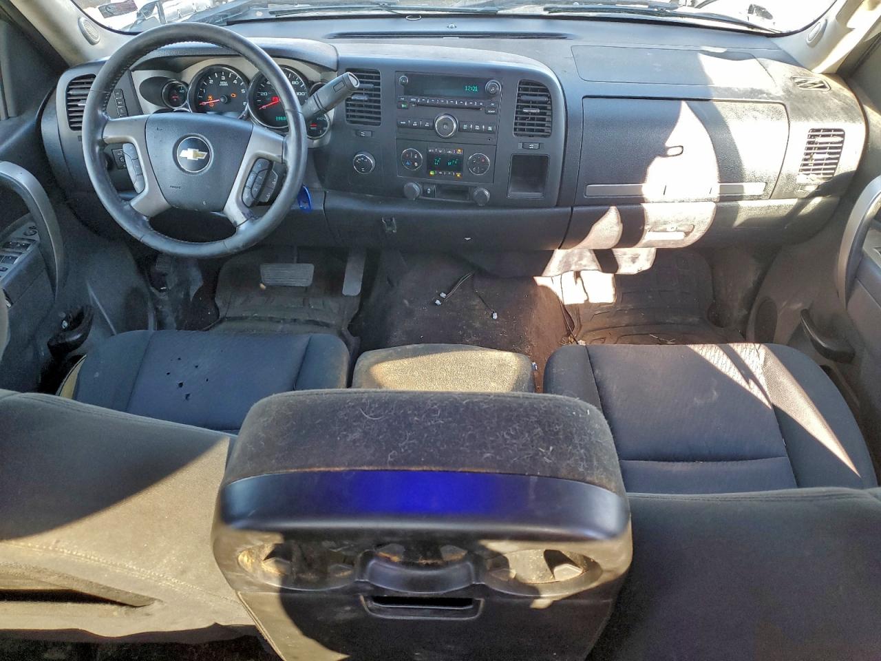 Chevrolet Silverado K1500 Lt Image 10