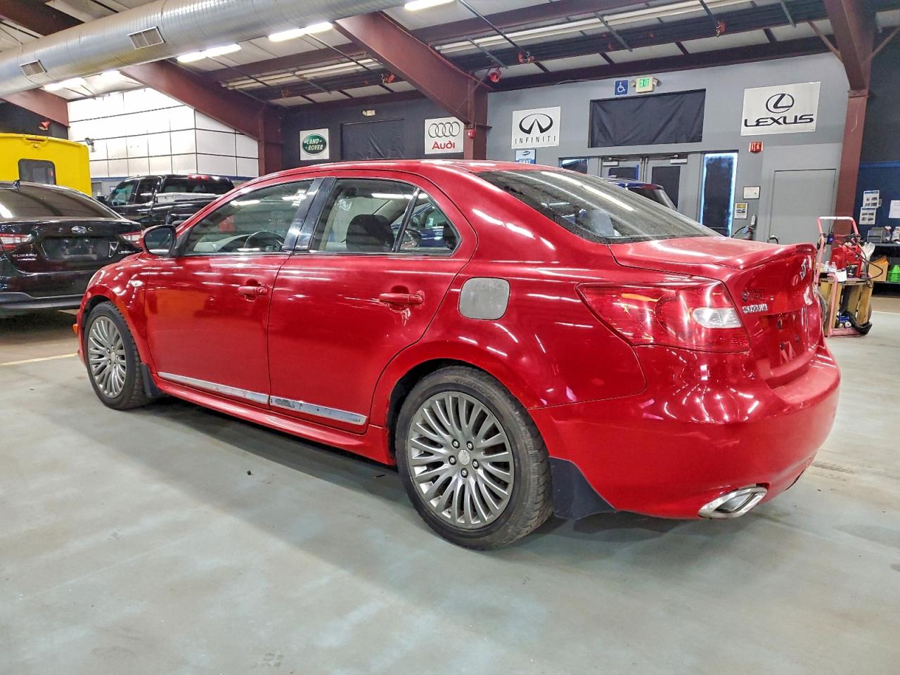 Suzuki Kizashi Sport Gts Image 2