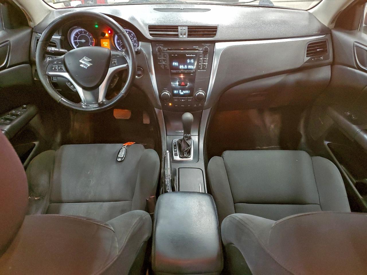 Suzuki Kizashi Sport Gts Image 11