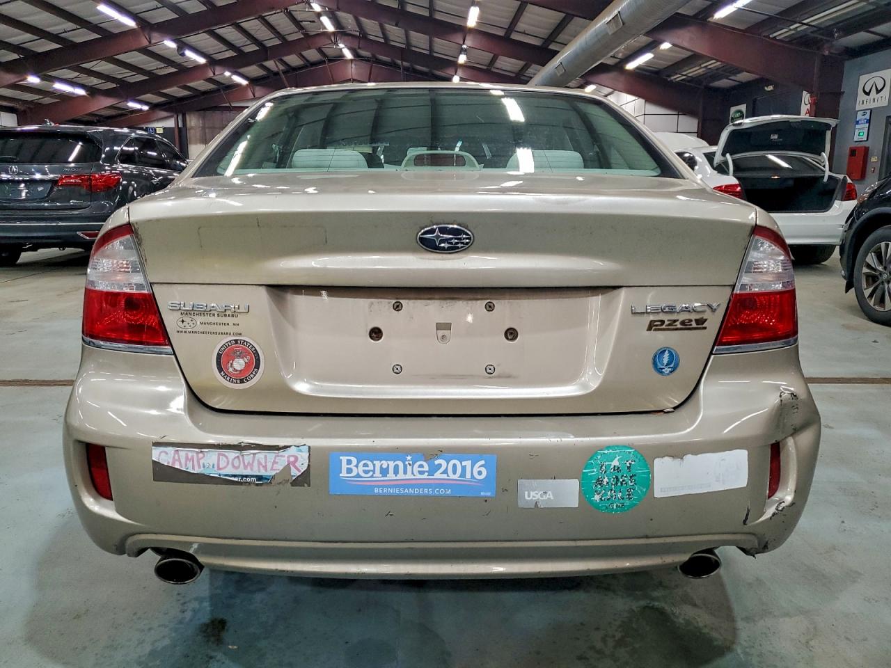 Subaru Legacy 2.5i Image 5