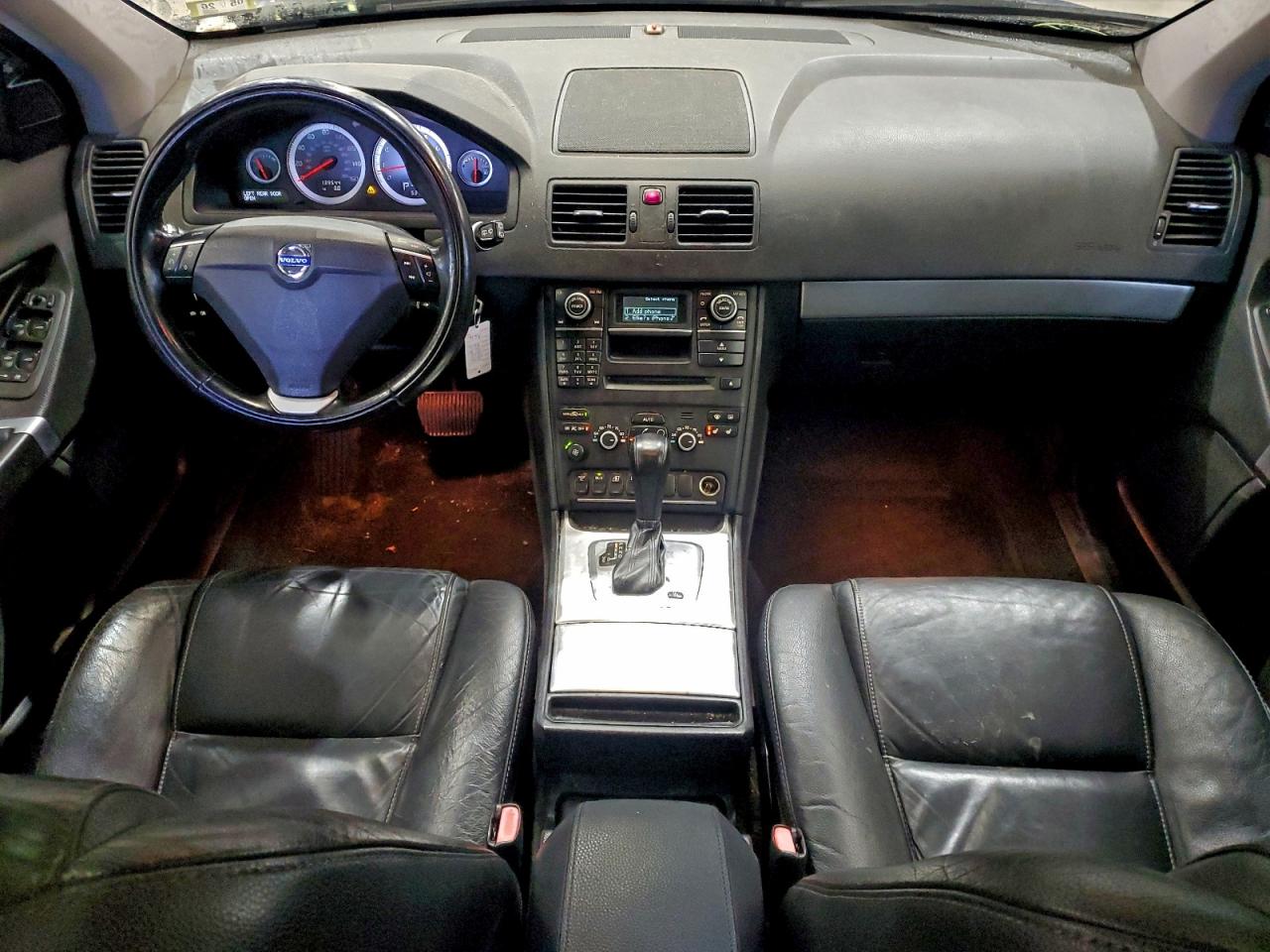 Volvo XC90 3.2 Image 9