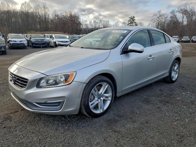  Salvage Volvo S60