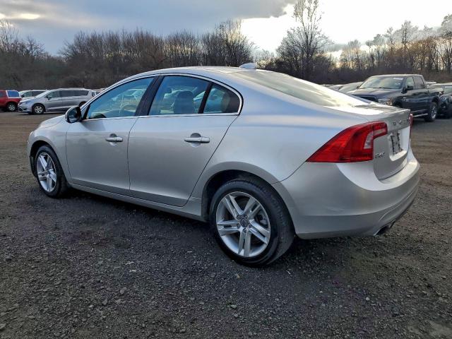 Volvo S60 Premier Image 2