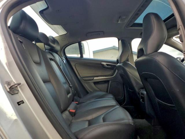 Volvo S60 Premier Image 6