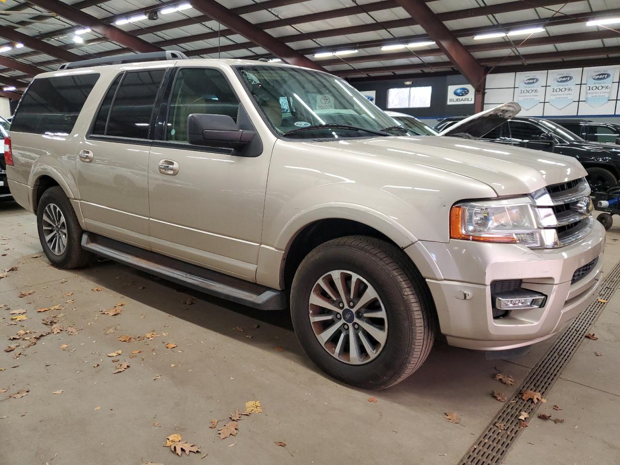 Ford Expedition El Xlt Image 4