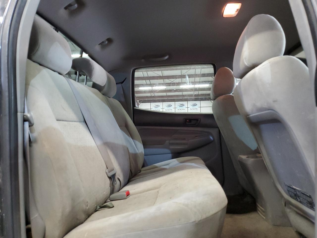 Toyota Tacoma Double Cab Long Bed Image 3