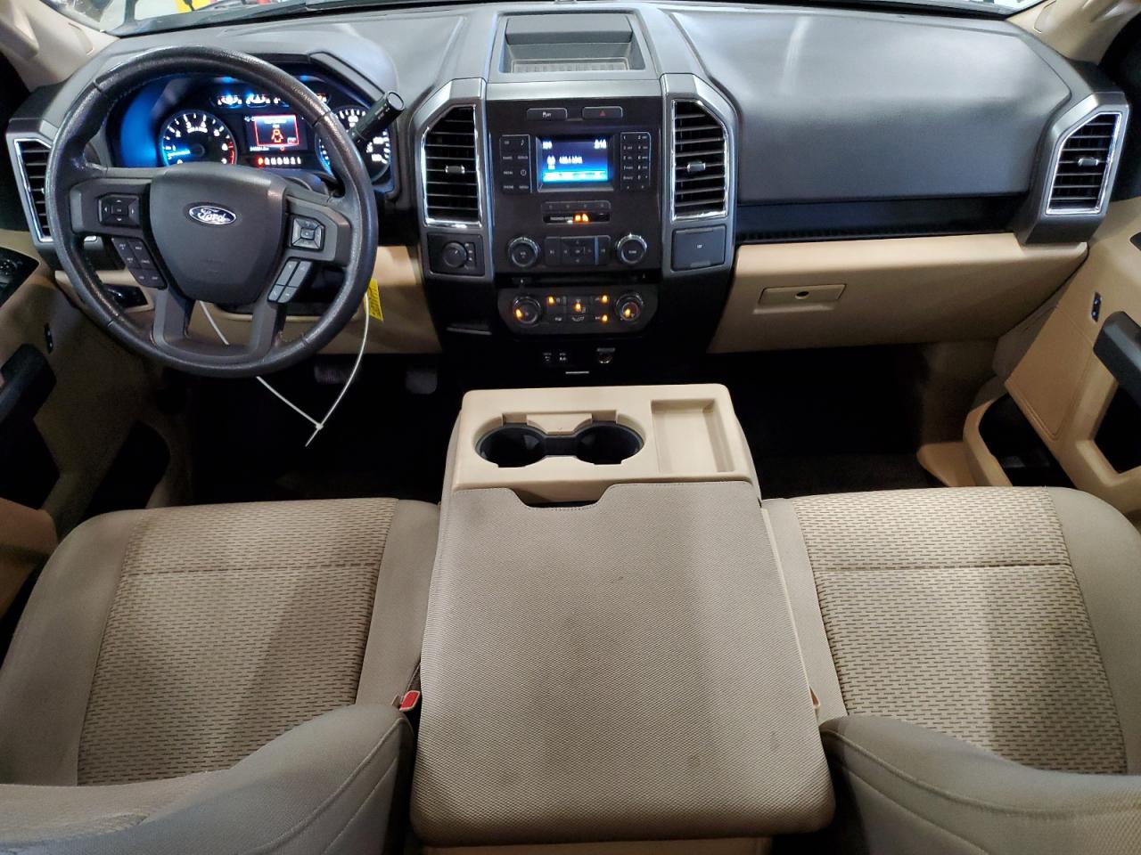 Ford F-150 Super Cab Image 11