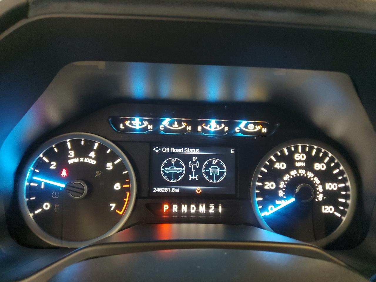 Ford F-150 Super Cab Image 2