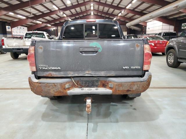 Toyota Tacoma Double Cab Image 7