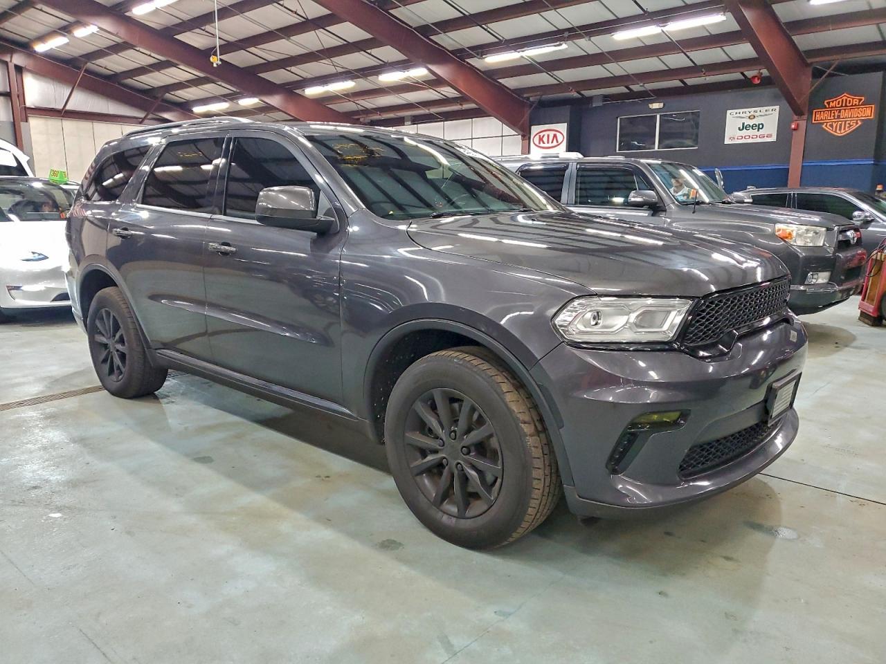 Dodge Durango Sxt Image 2