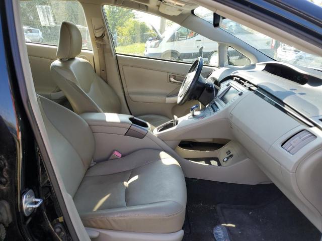 Toyota Prius Image 10