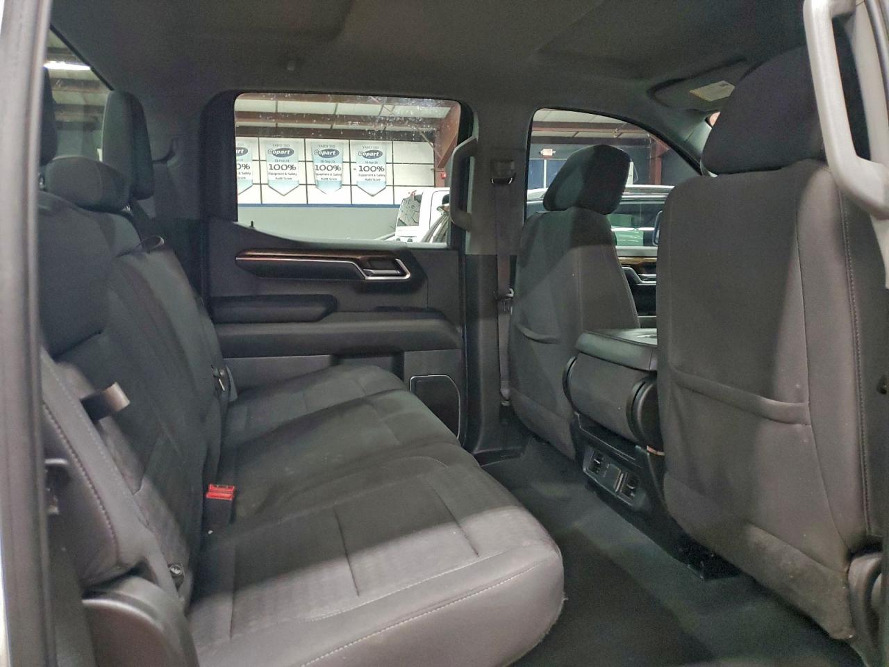 GMC Sierra K1500 Elevation Image 5