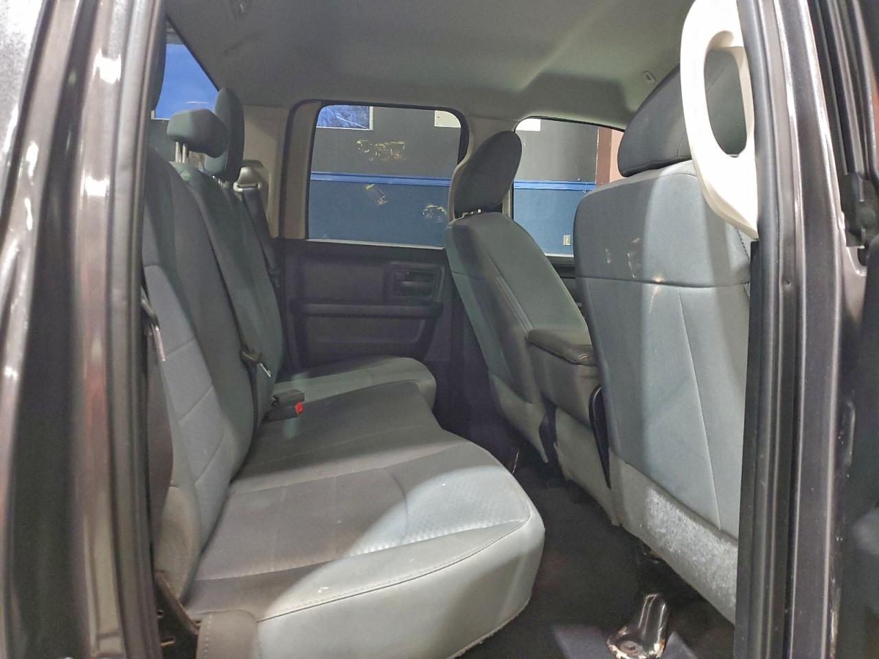 Ram 1500 St Image 13