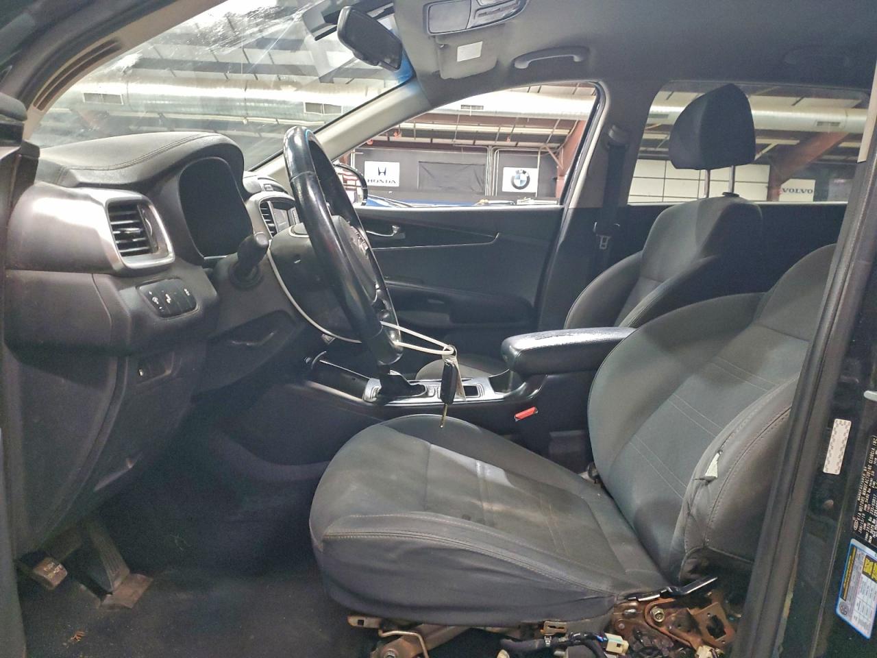 Kia Sorento L Image 10