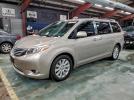 Toyota Sienna Xle Image 1