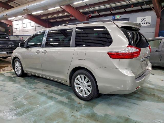 Toyota Sienna Xle Image 8