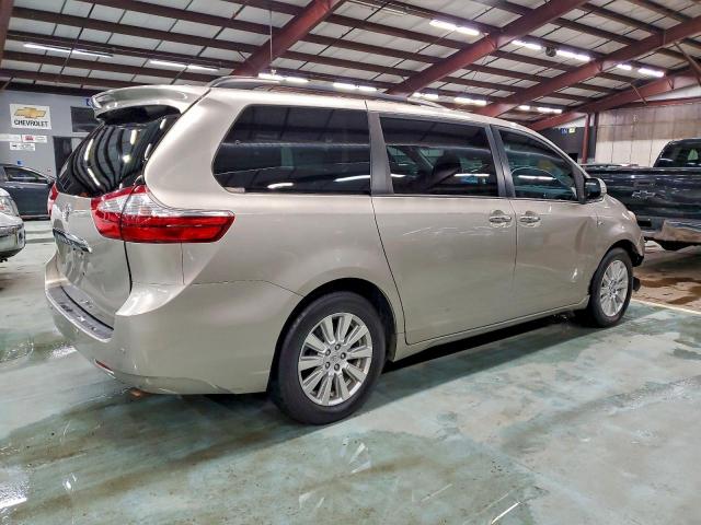 Toyota Sienna Xle Image 11