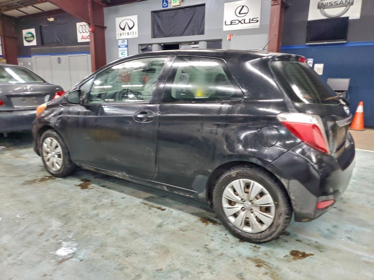 Toyota Yaris Image 3