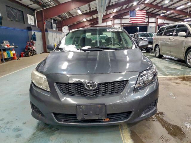 Toyota Corolla Base Image 12