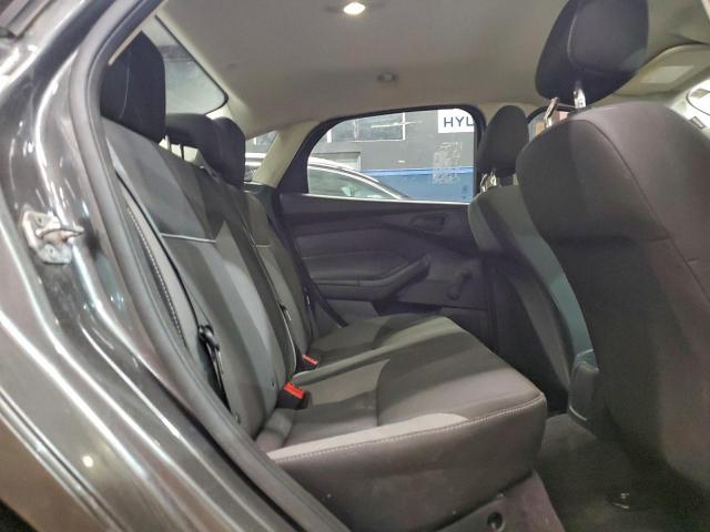 Ford Focus S Image 8