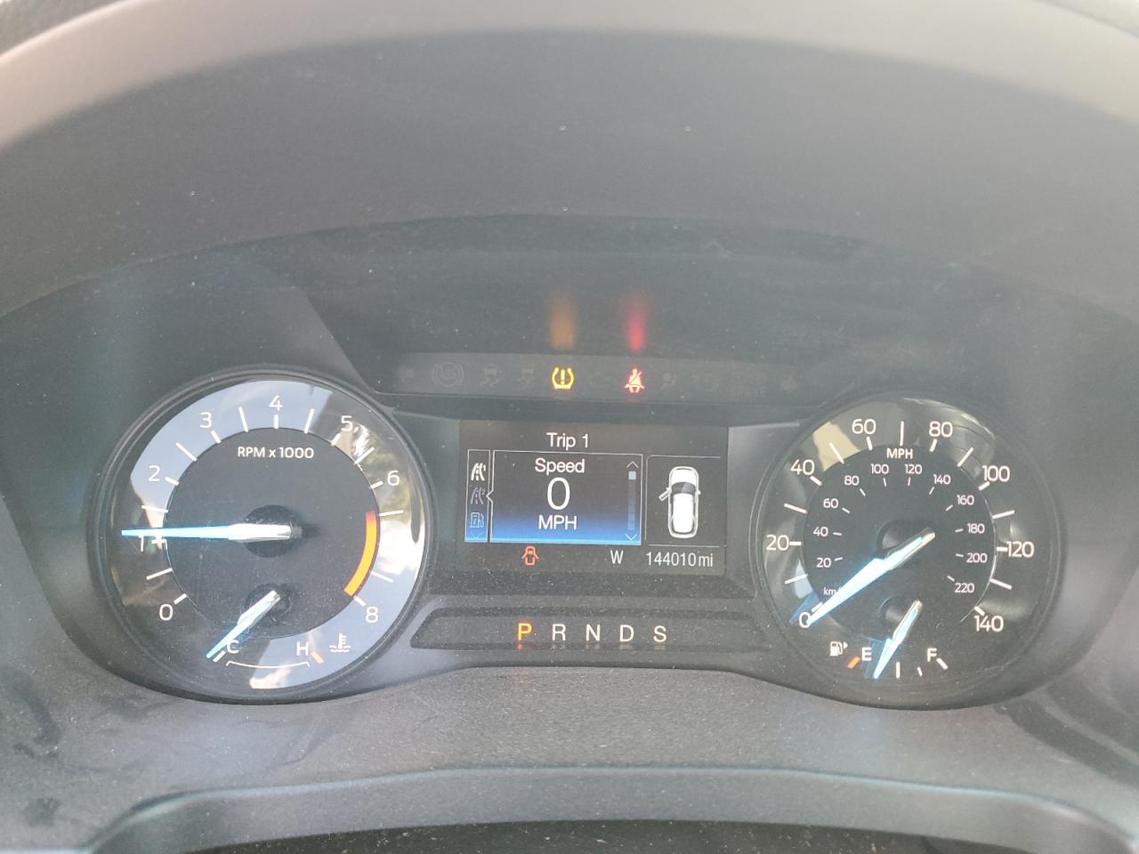 Ford Explorer Image 12