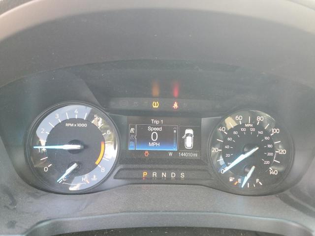 Ford Explorer Image 12