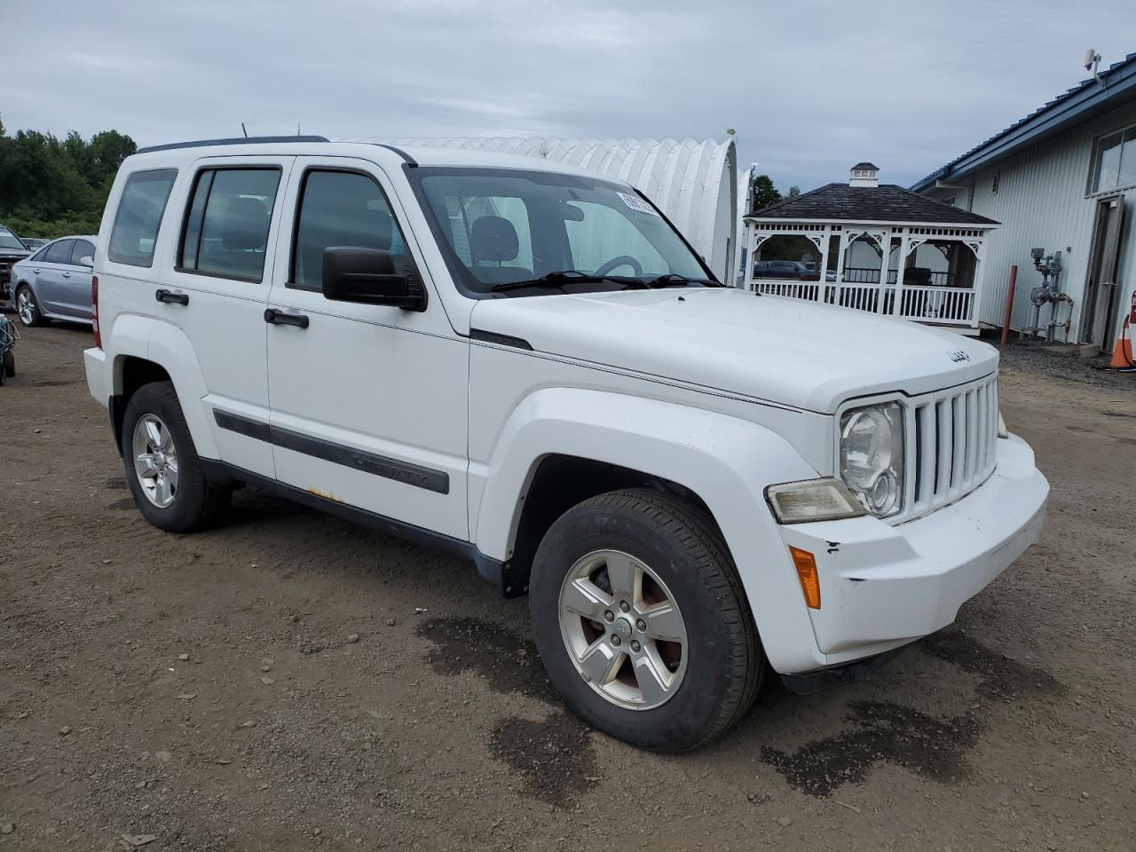 Jeep Liberty Sport Image 5
