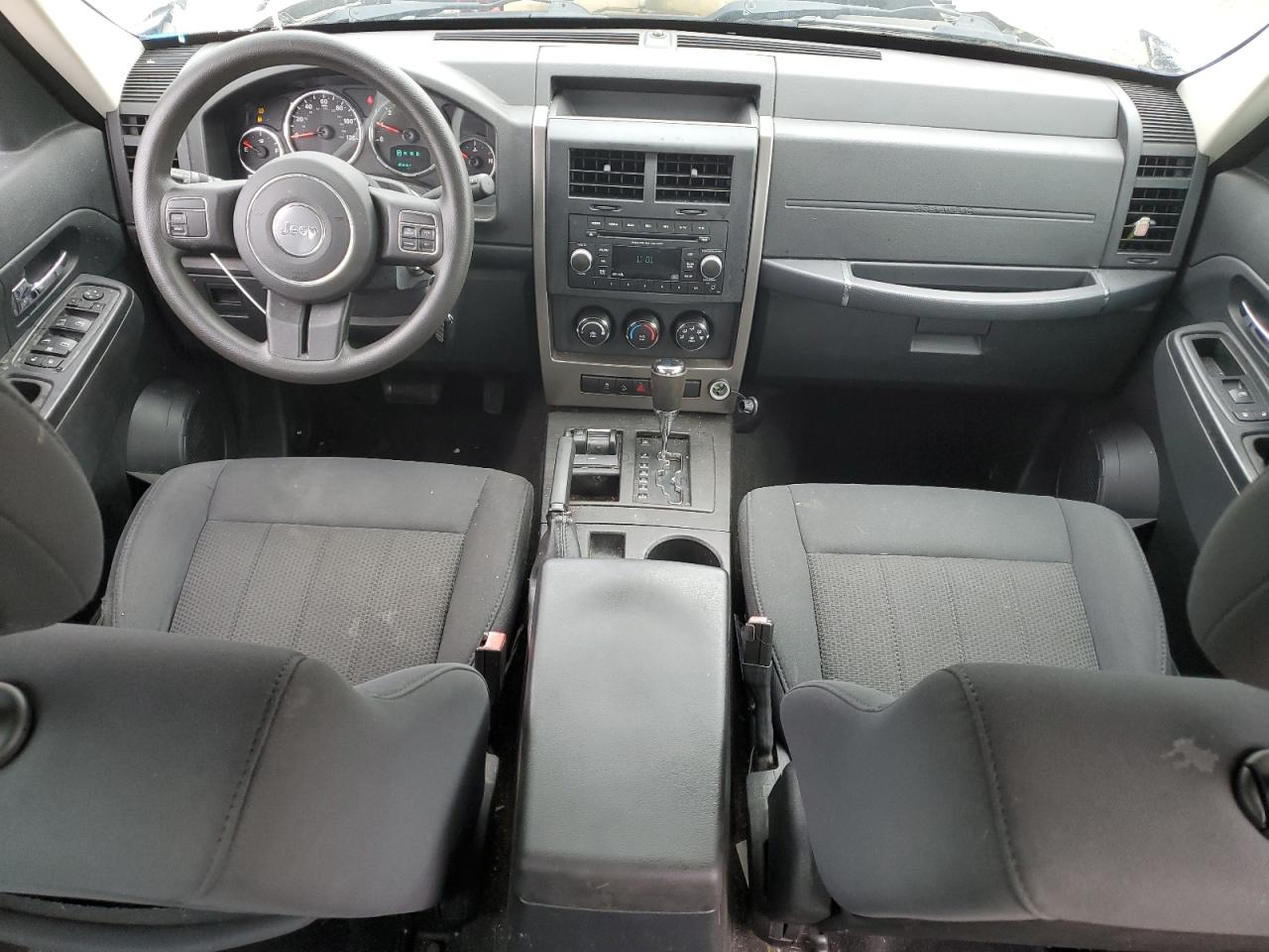 Jeep Liberty Sport Image 10