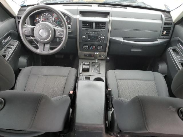 Jeep Liberty Sport Image 10