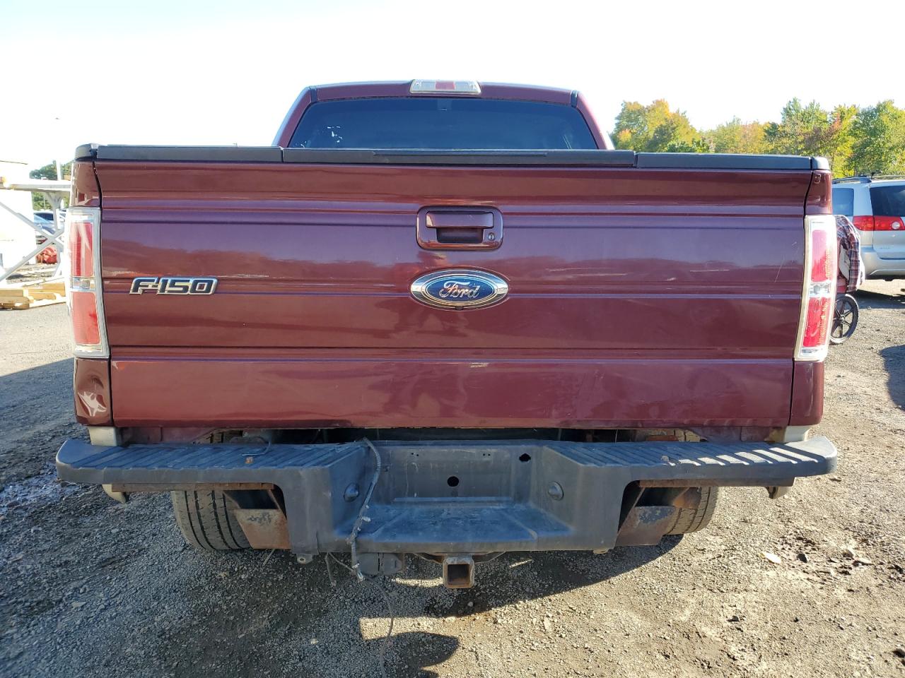 Ford F-150 Supercrew Image 6