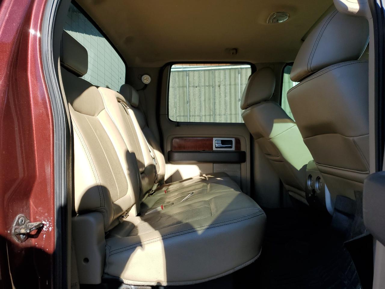 Ford F-150 Supercrew Image 9