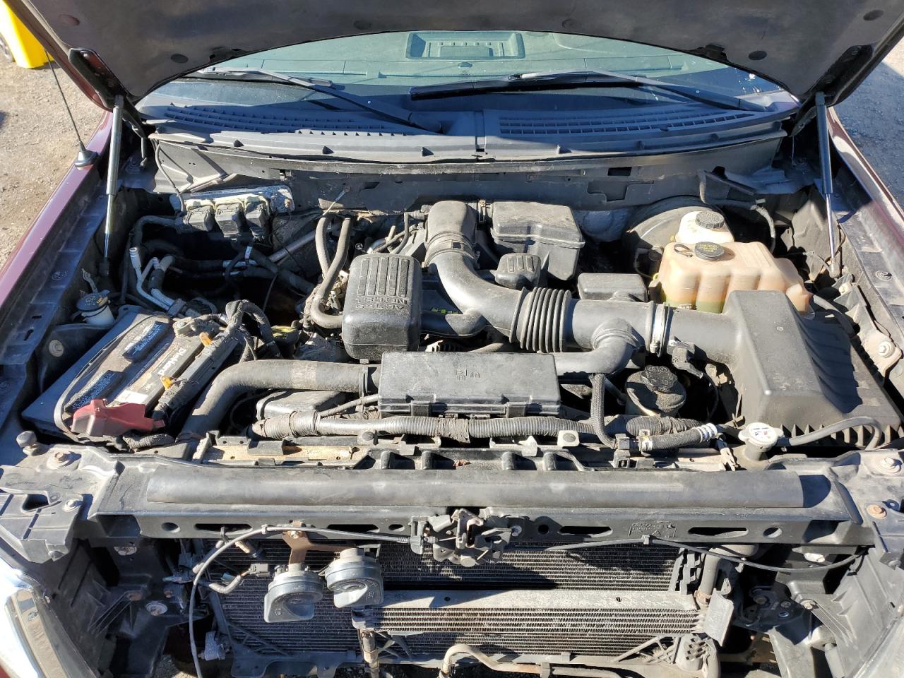 Ford F-150 Supercrew Image 7