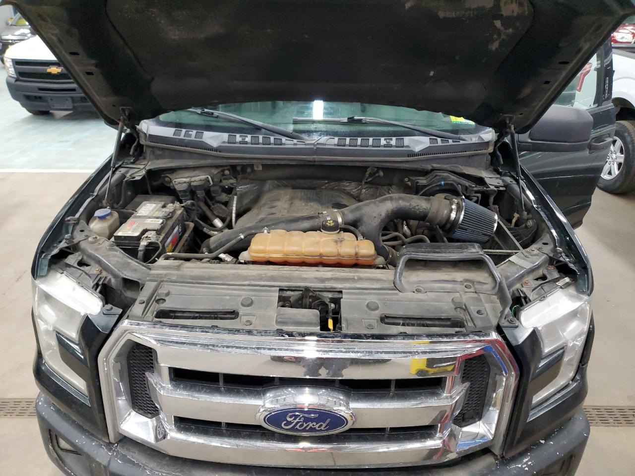 Ford F-150 Supercrew Image 2