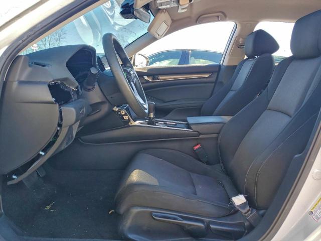 Honda Accord Lx Image 11