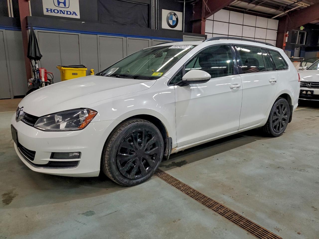 Volkswagen Golf Tdi S Image 1