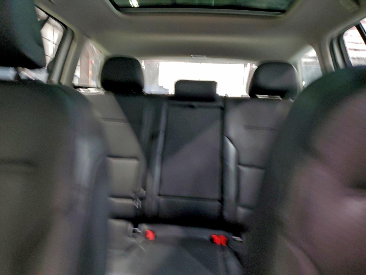 Volkswagen Golf Tdi S Image 8