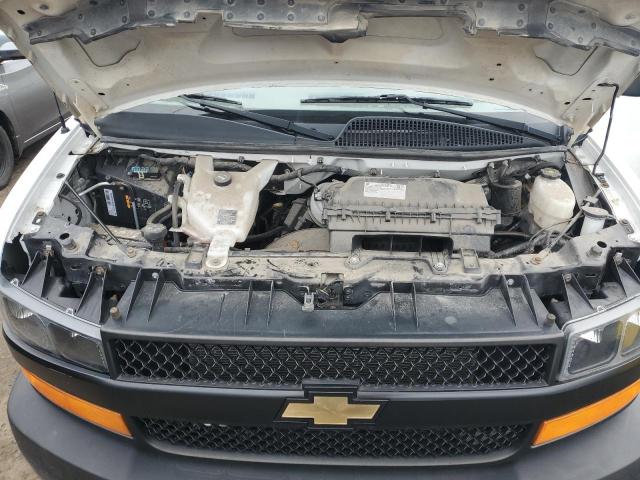 Chevrolet Express Image 8